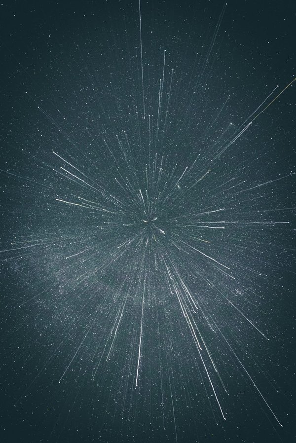 Quelles astuces pour une chambre d'ado au design inspiré par l'espace?